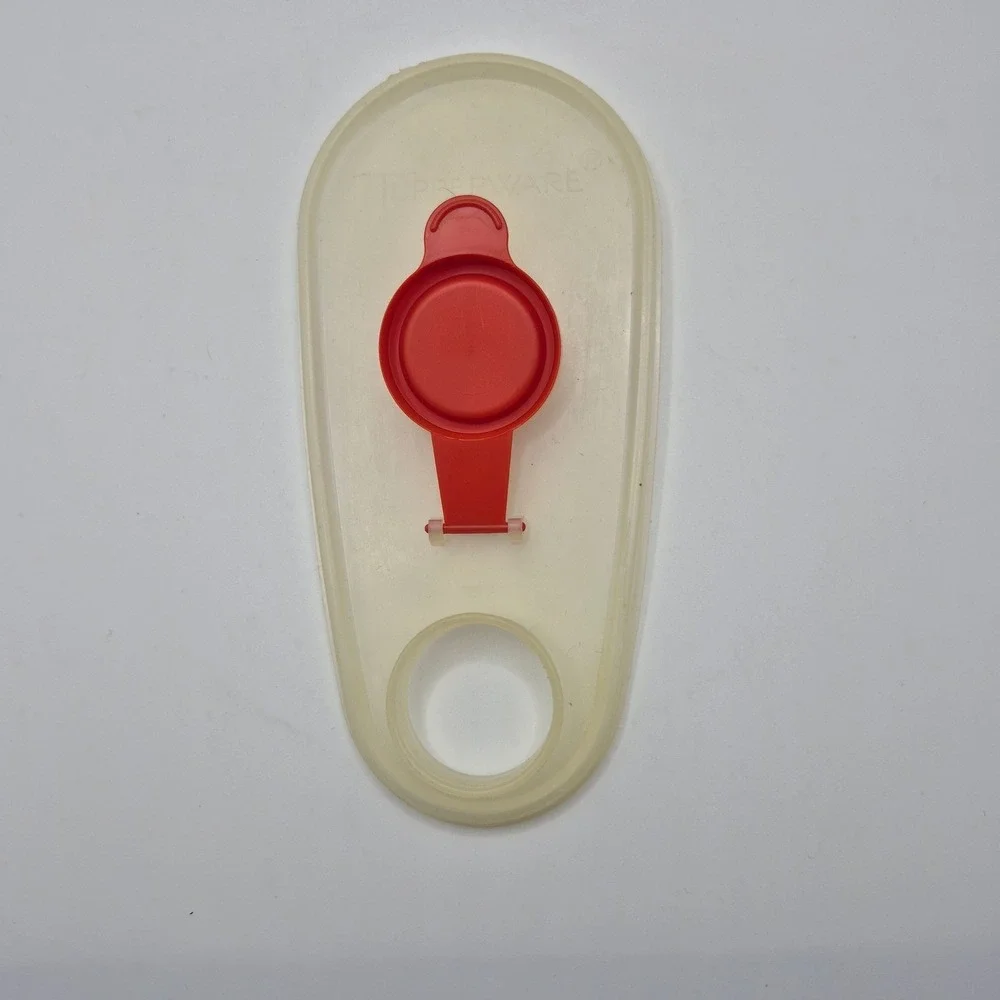 Vintage‎ Tupperware 587 Beverage Buddy Pitcher Almond Red Flip Spout USA